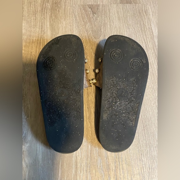 Authentic Gucci Pearl slides - Picture 4 of 6